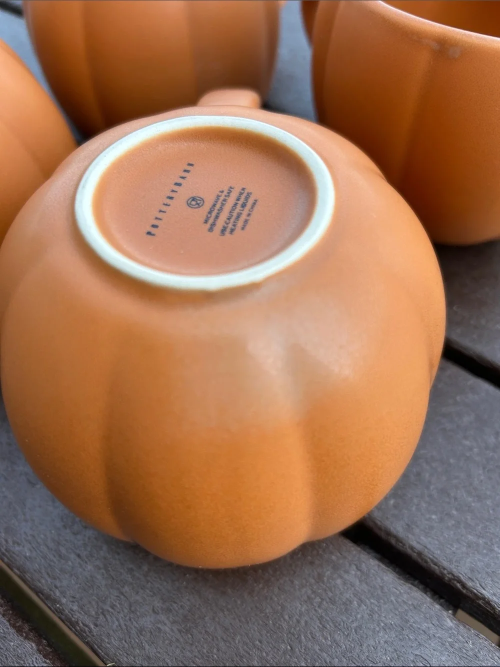 Pottery Barn Stoneware Pumpkin Mugs Set of 4 NWT 🎃🍂🍁